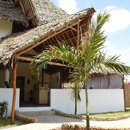 Pole Pole Beach House Watamu Exterior photo