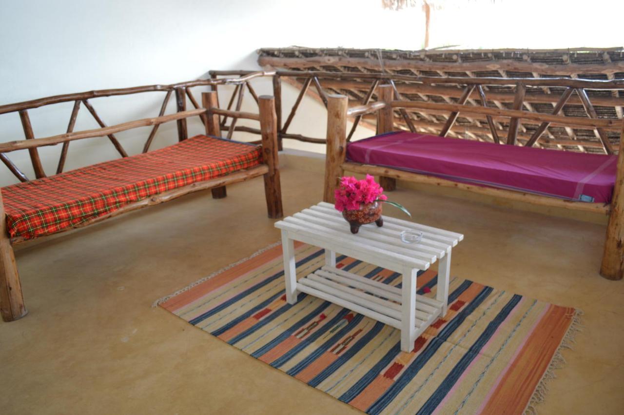 Pole Pole Beach House Watamu Exterior photo
