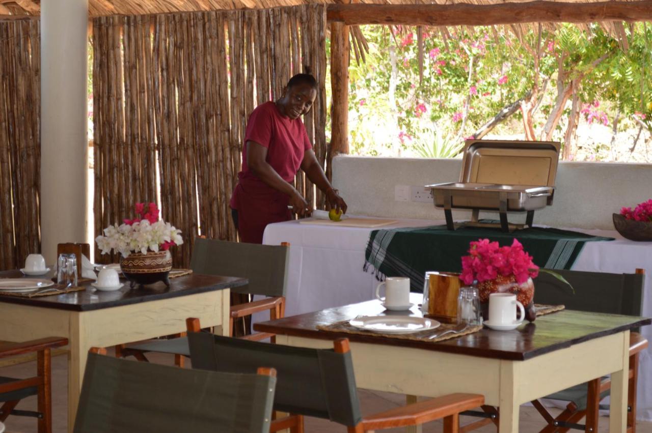 Pole Pole Beach House Watamu Exterior photo
