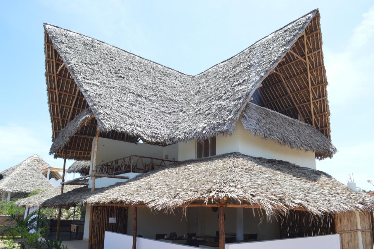 Pole Pole Beach House Watamu Exterior photo