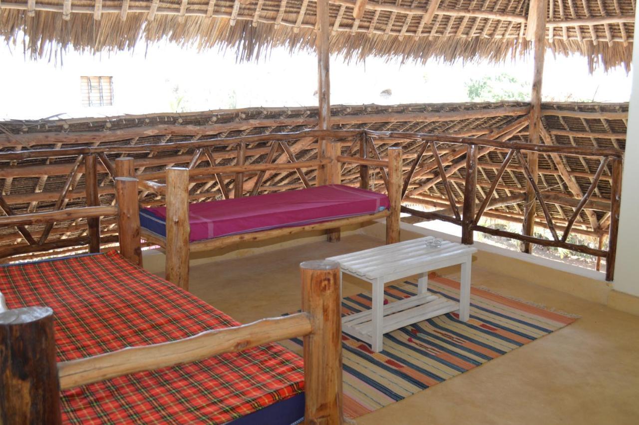 Pole Pole Beach House Watamu Exterior photo
