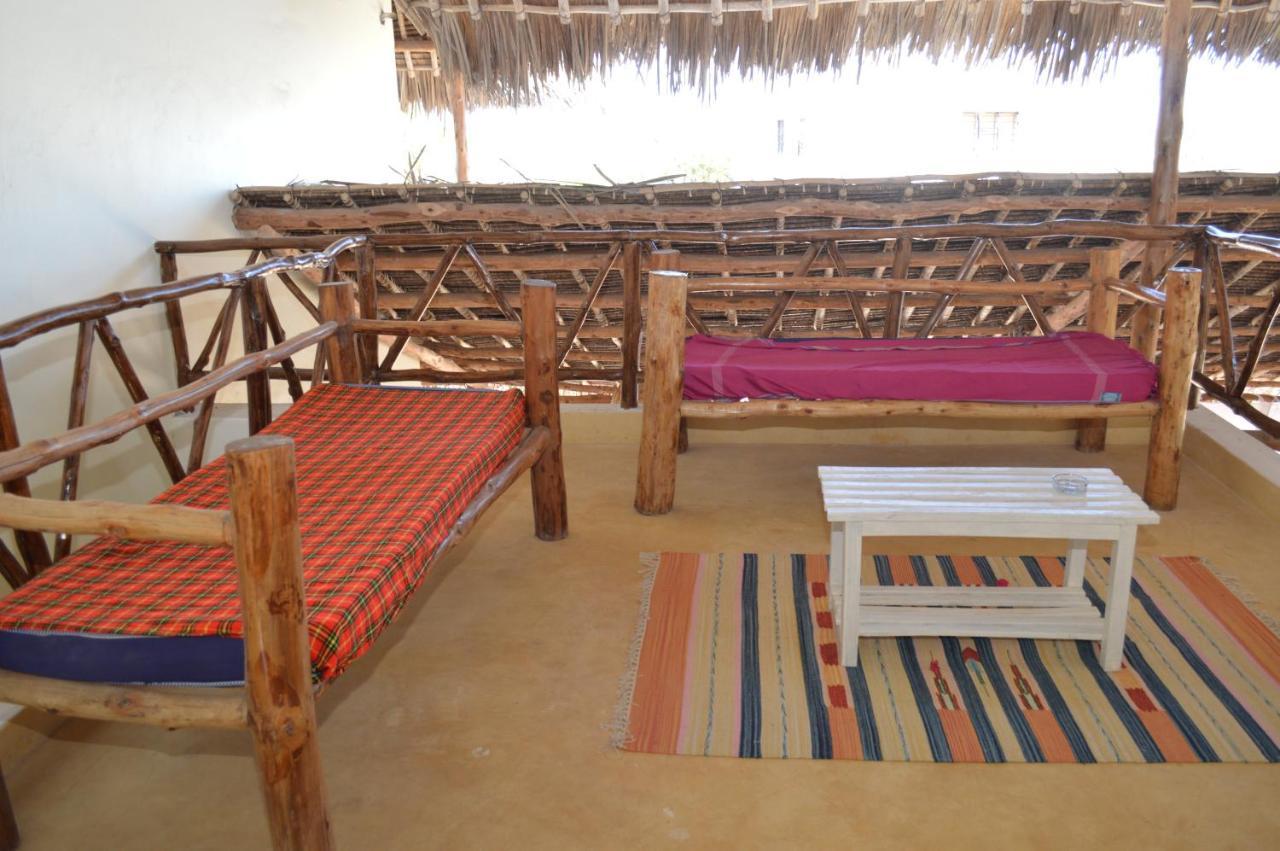 Pole Pole Beach House Watamu Exterior photo