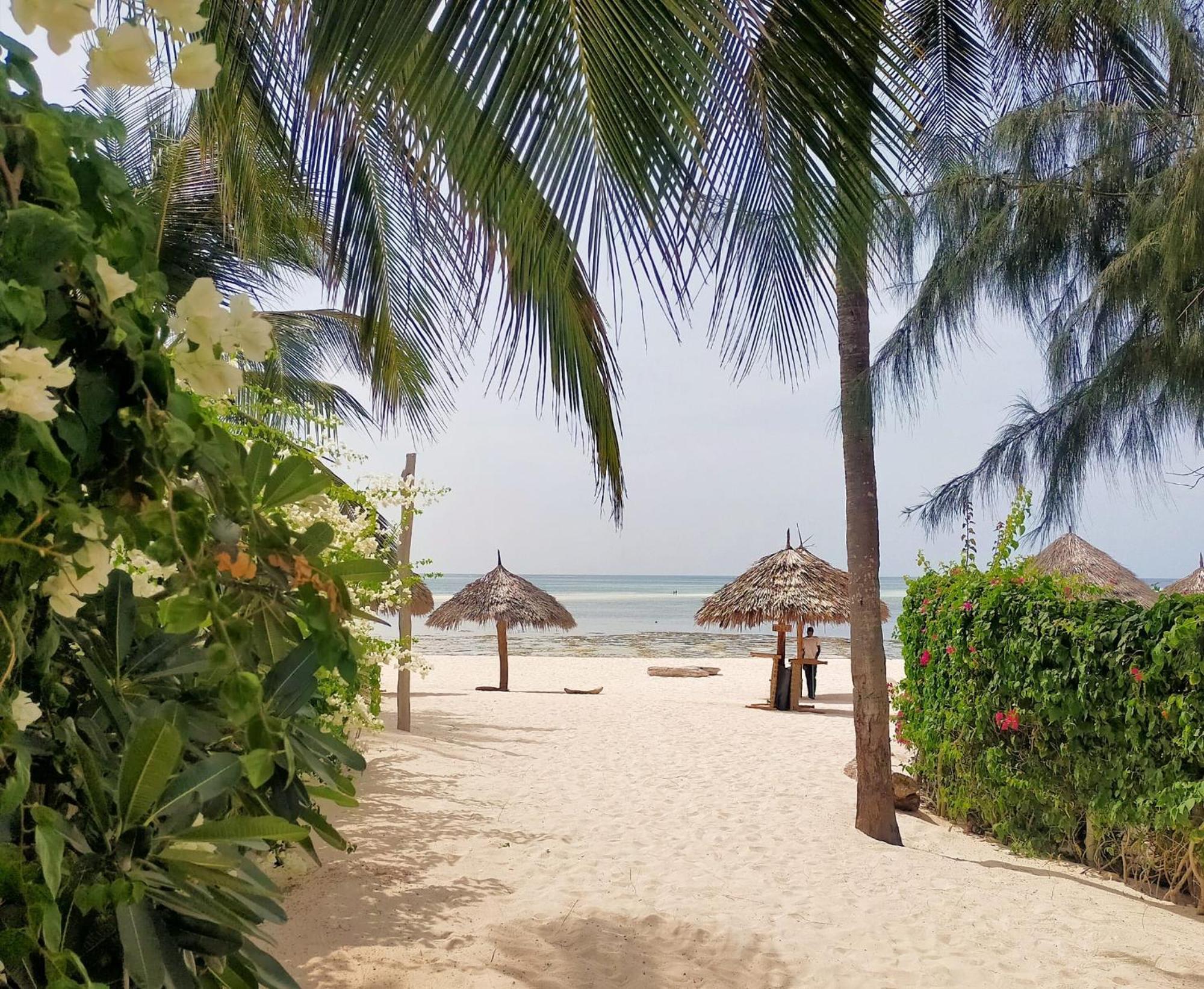 Pole Pole Beach House Watamu Exterior photo