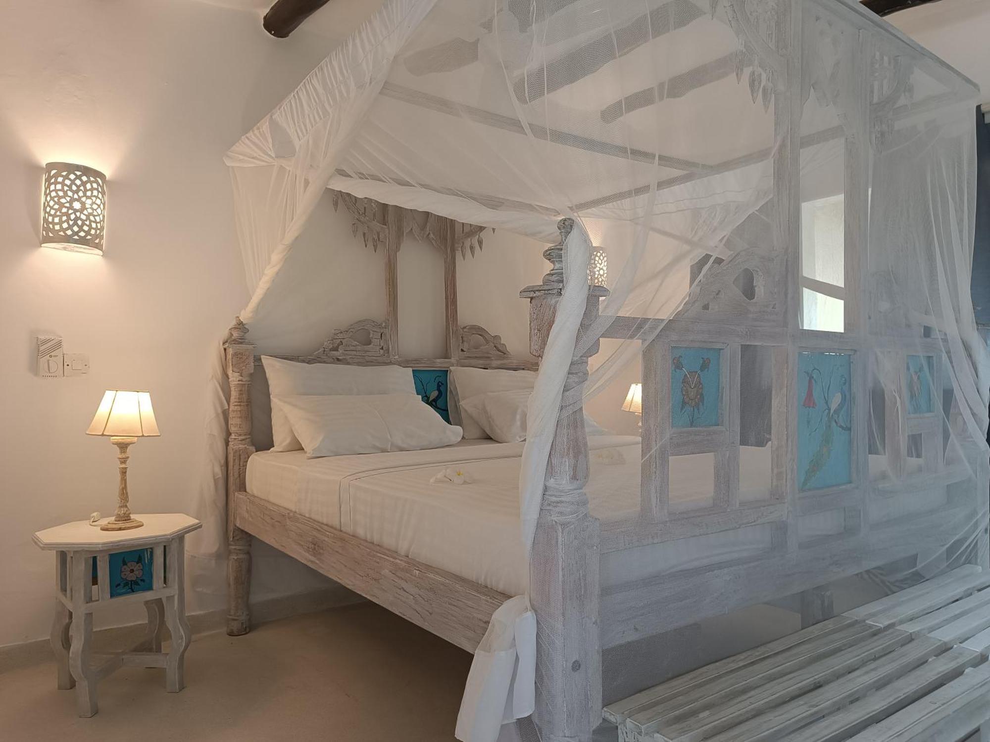 Pole Pole Beach House Watamu Exterior photo
